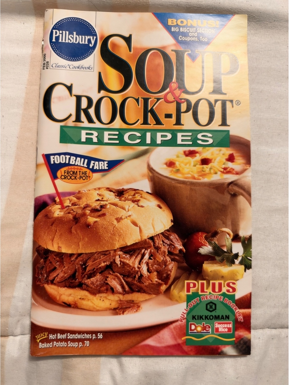 Pillsbury Soup & Crock-Pot Recipes Cookbook Magazine